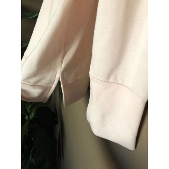 Cable & Gauge Grommet Lace Up Hoodie - Picture 5 of 6